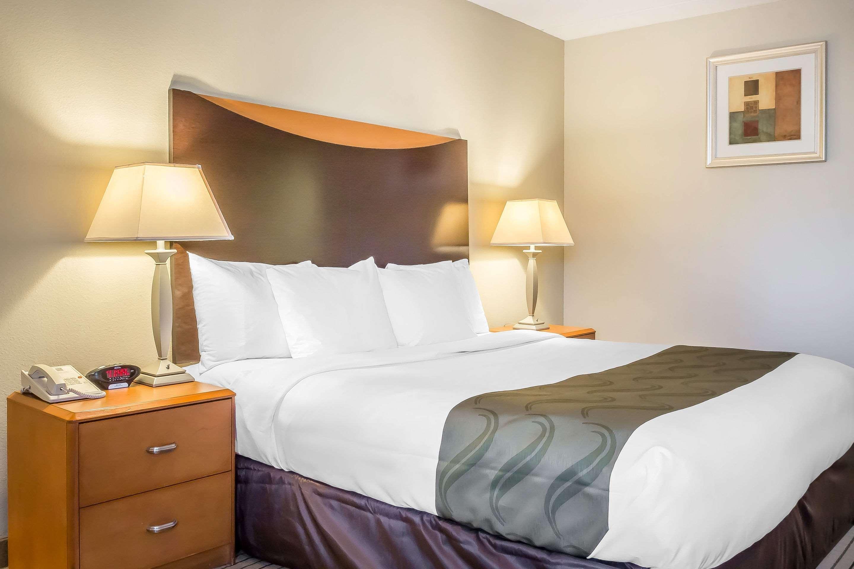 Quality Inn Spring Valley - Nanuet Εξωτερικό φωτογραφία