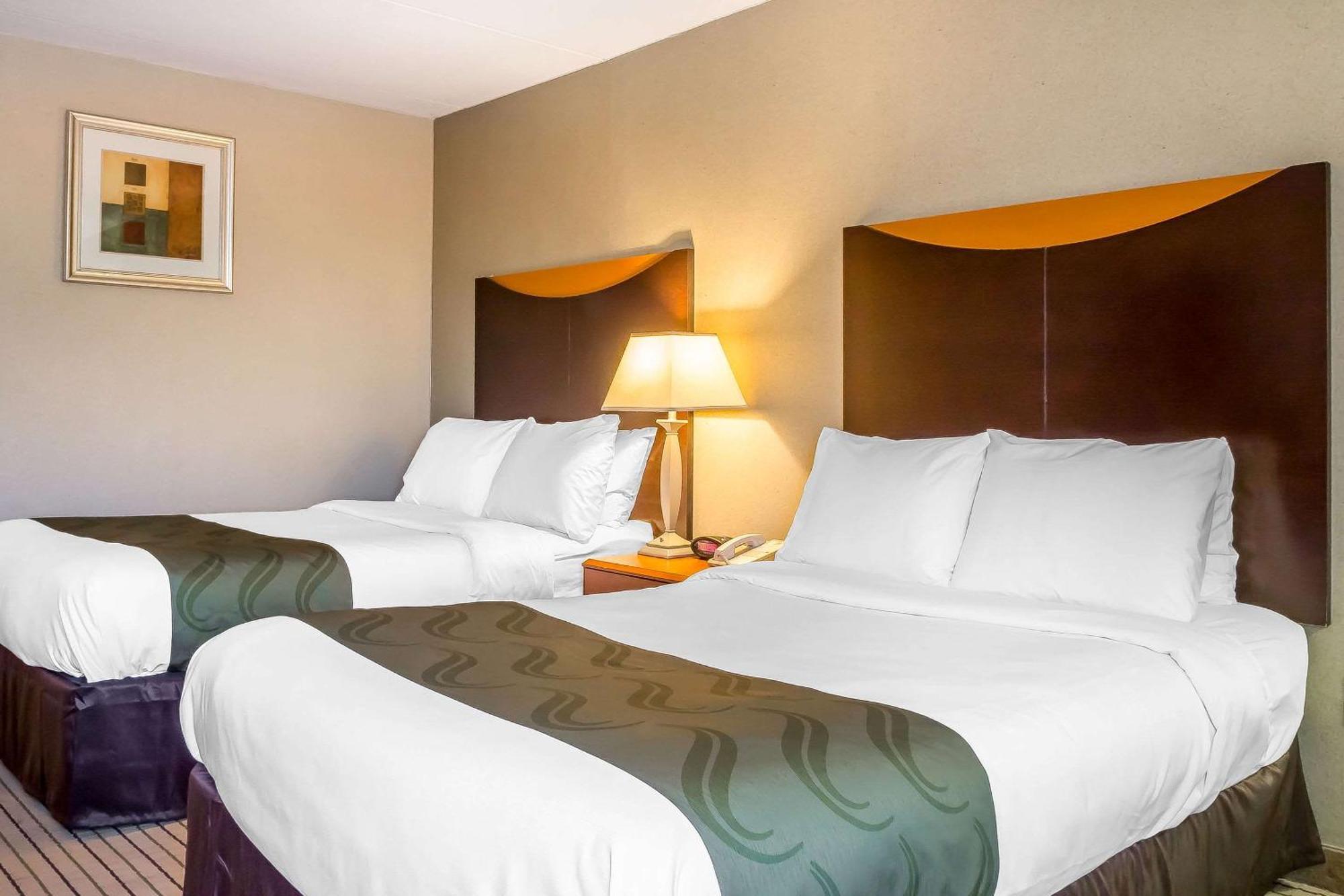 Quality Inn Spring Valley - Nanuet Εξωτερικό φωτογραφία