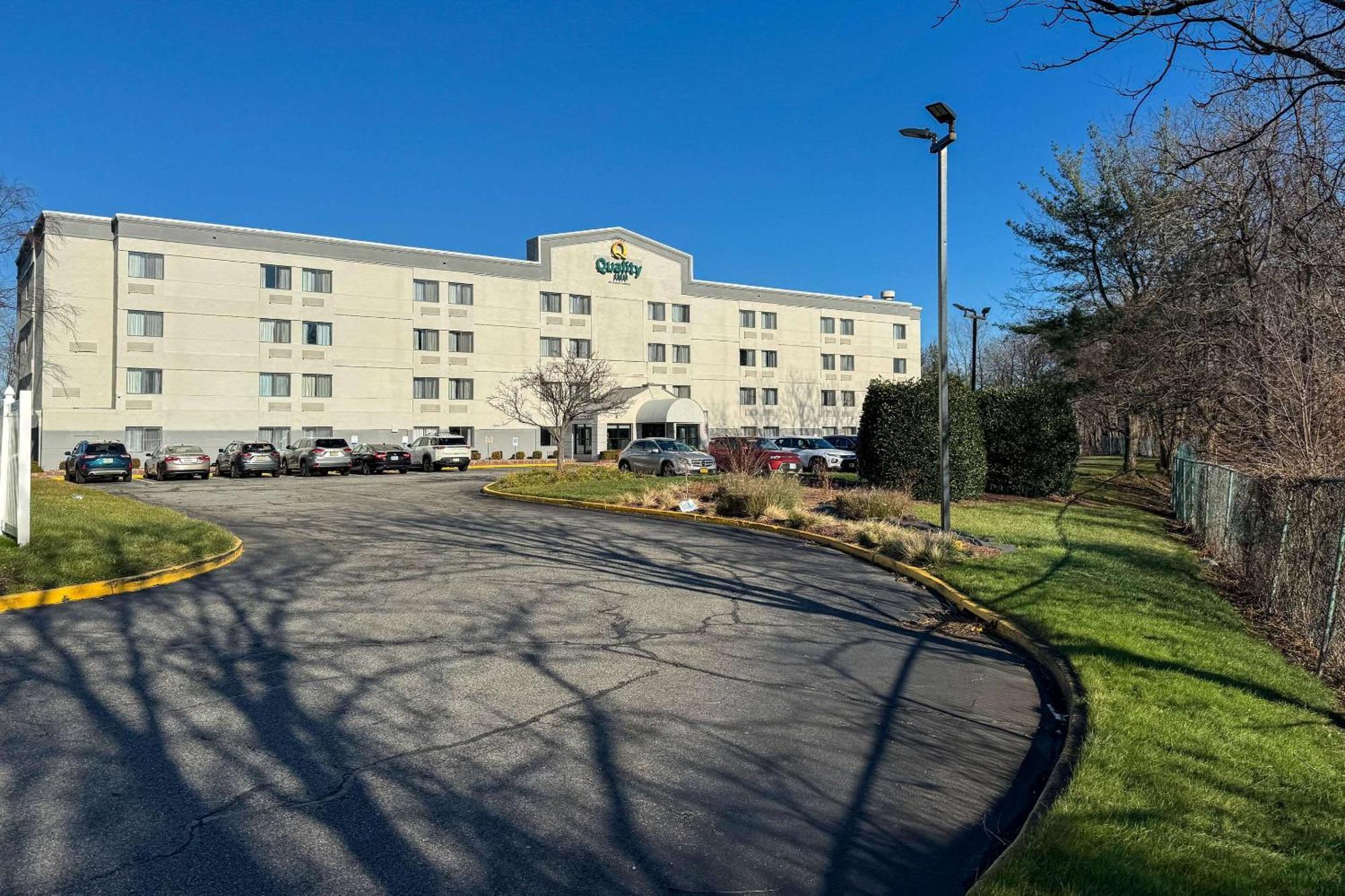 Quality Inn Spring Valley - Nanuet Εξωτερικό φωτογραφία
